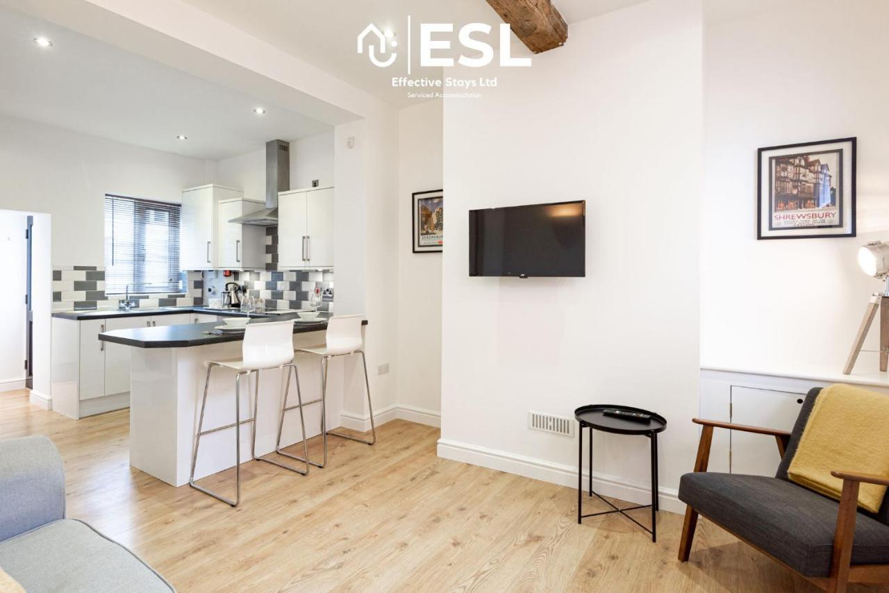 2 Bedroom Terrace Cottage, Parking, 5 Minutes Drive To Royal Shrewsbury Hospital מראה חיצוני תמונה